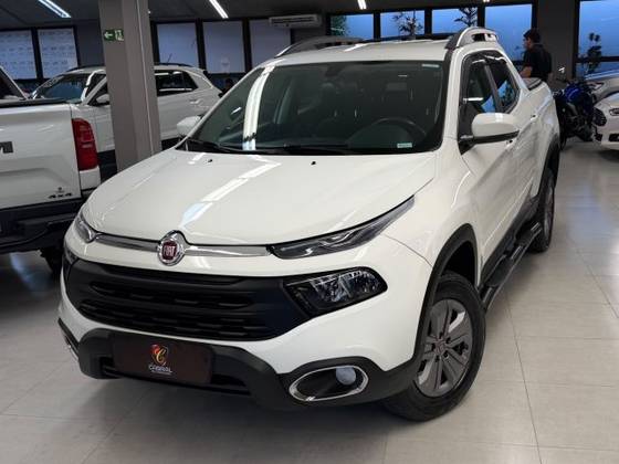 FIAT TORO 1.8 16V EVO FLEX FREEDOM AT6 FIAT TORO 1.8 16V EVO FLEX FREEDOM AT6